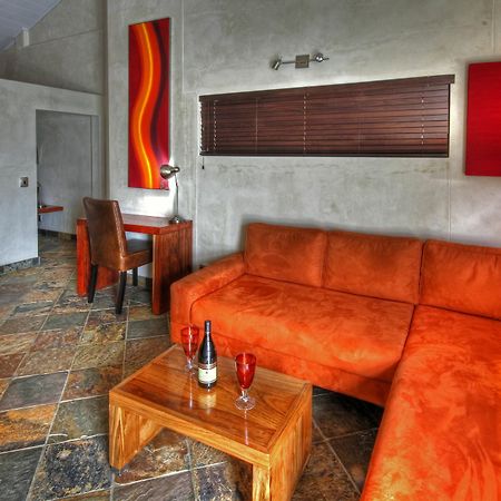 Hartmann Suites Serviced Self-Catering Apartments ウィントフーク エクステリア 写真